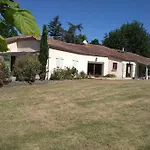 Magnifique A La Campagne Avec Piscine Willa *