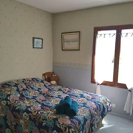 Magnifique A La Campagne Avec Piscine Villa *