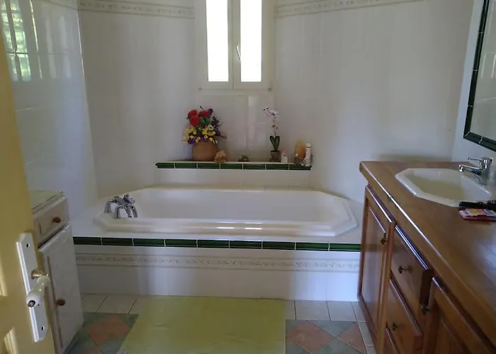 Magnifique A La Campagne Avec Piscine Βίλα